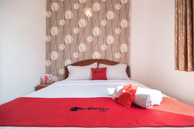 Reddoorz @ Pham Ngu Lao Street 4 Hotel โฮจิมินห์ซิตี้ ภายนอก รูปภาพ